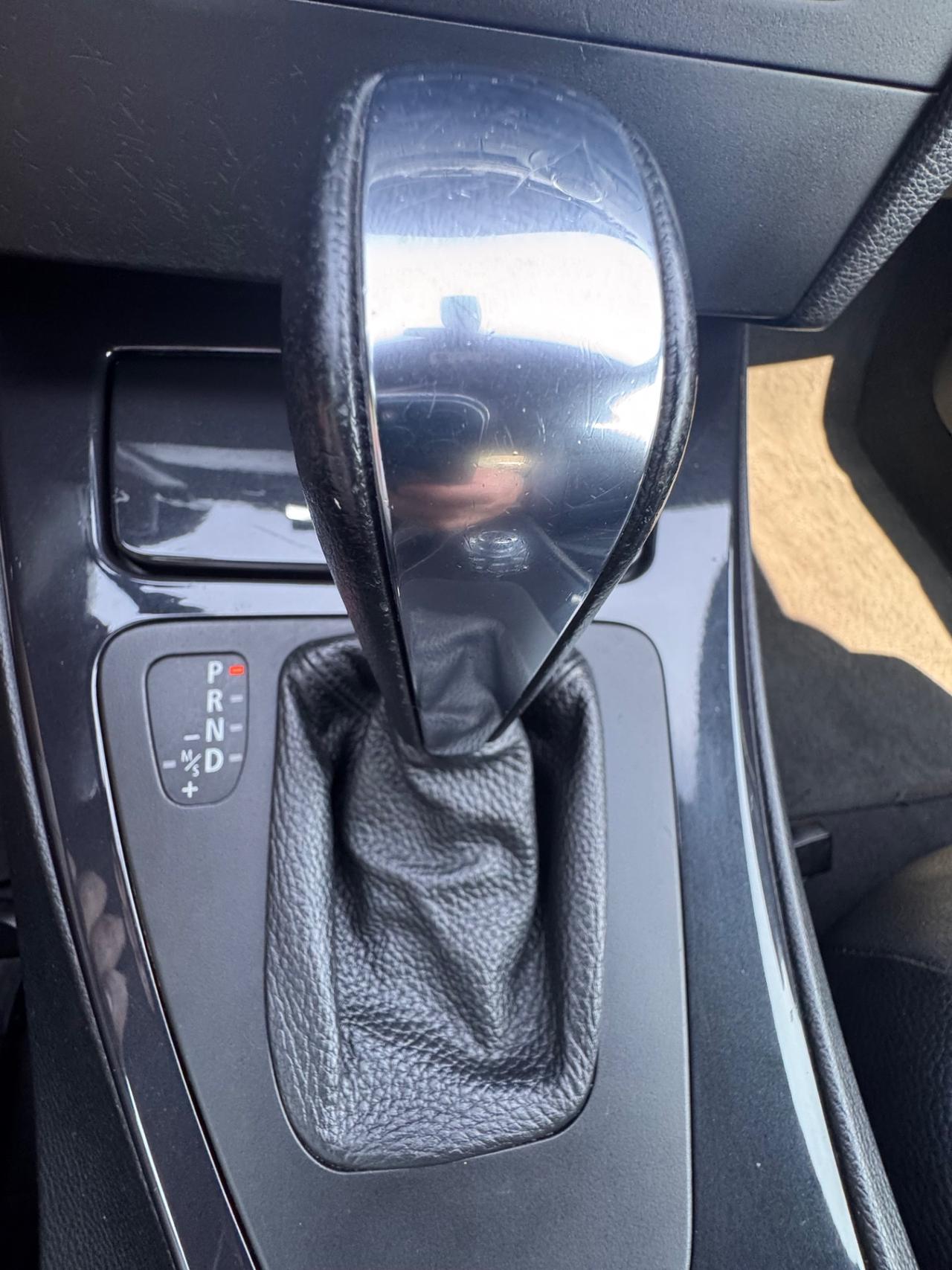 Bmw 320 320, futura, anno 2011, 2.0 diesel, automatico