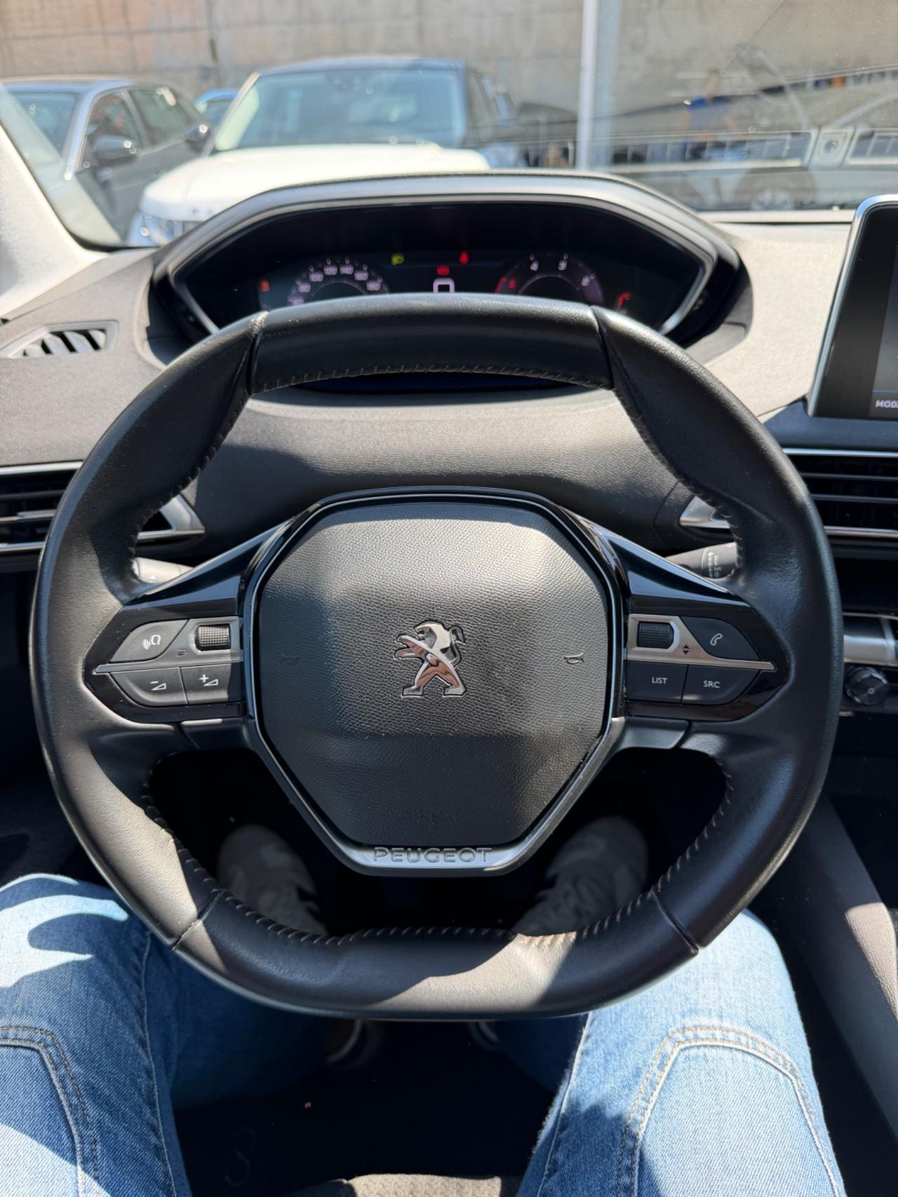 Peugeot 3008 1.5 BlueHDi 130 Active Pack 2022