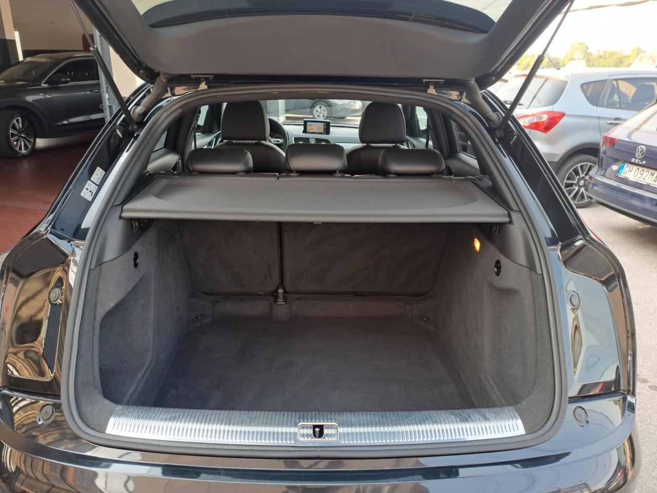 AUDI Q3 2.0 TDI 177CV QUATTRO S-TRONIC S-LINE - GANCIO TRAINO