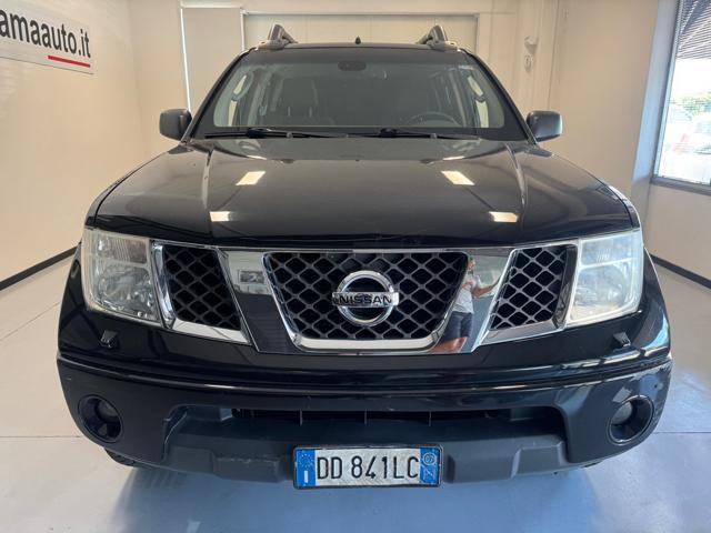 NISSAN Navara 2.5 dCi 4 porte Double Cab HARD TOP
