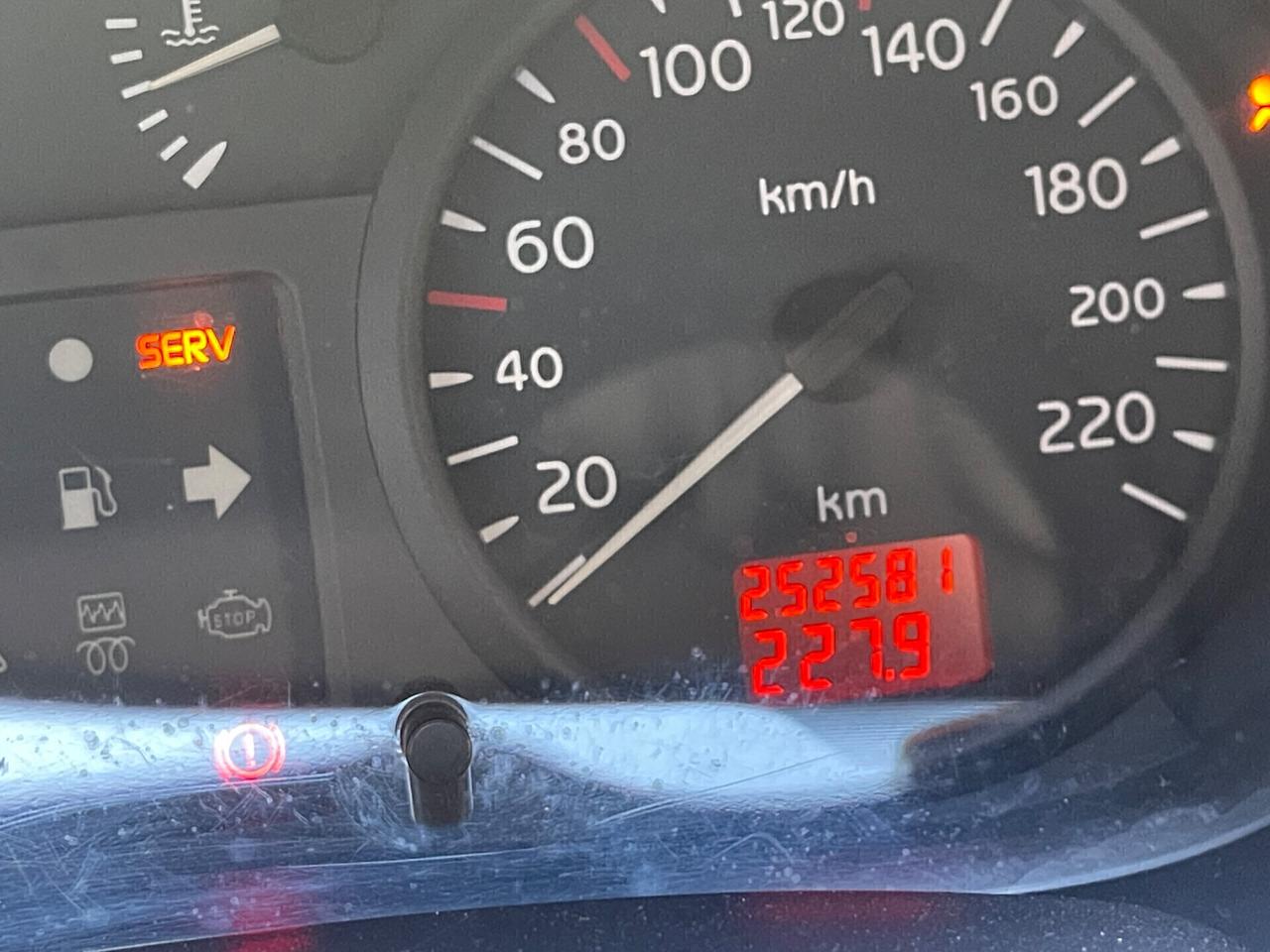 Renault Clio 1.4 16V benzina neopatentati