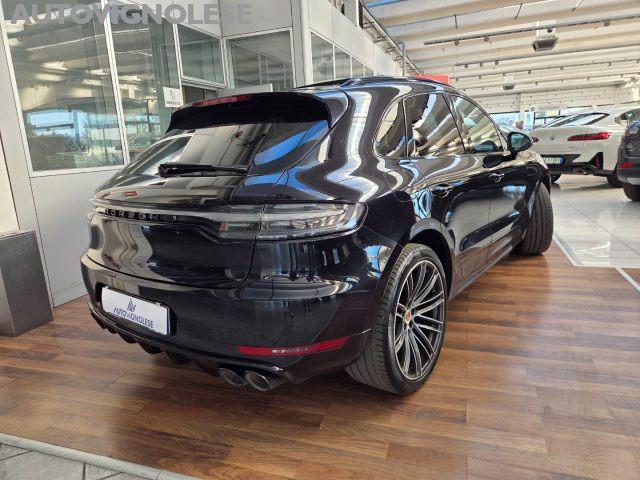 PORSCHE Macan 2.0 vettura con 39.000 euro di optional-Uniprop