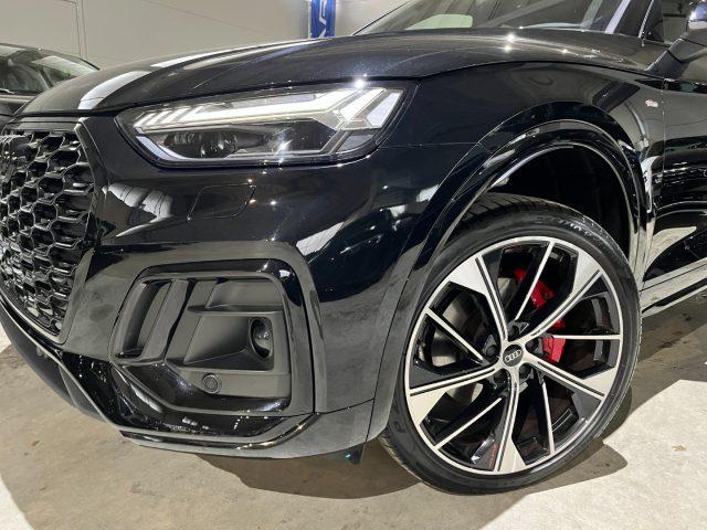 AUDI Q5 SPB Sportback 40TDI quattro S line Identity Black