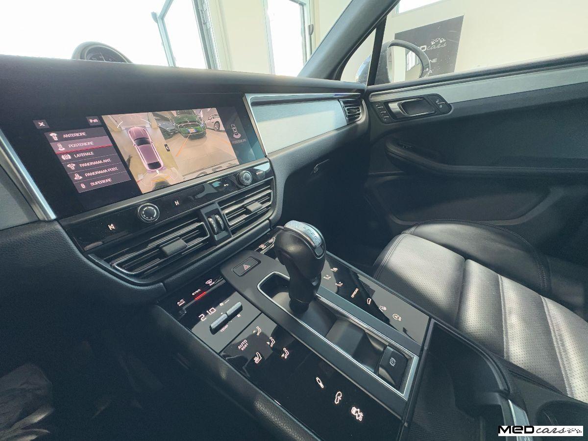 PORSCHE - Macan - 2.0 T