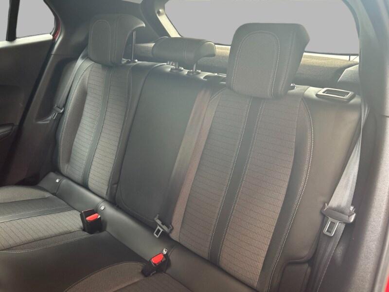 PEUGEOT 2008 2ª serie 2008 PureTech 130 S&S Al...