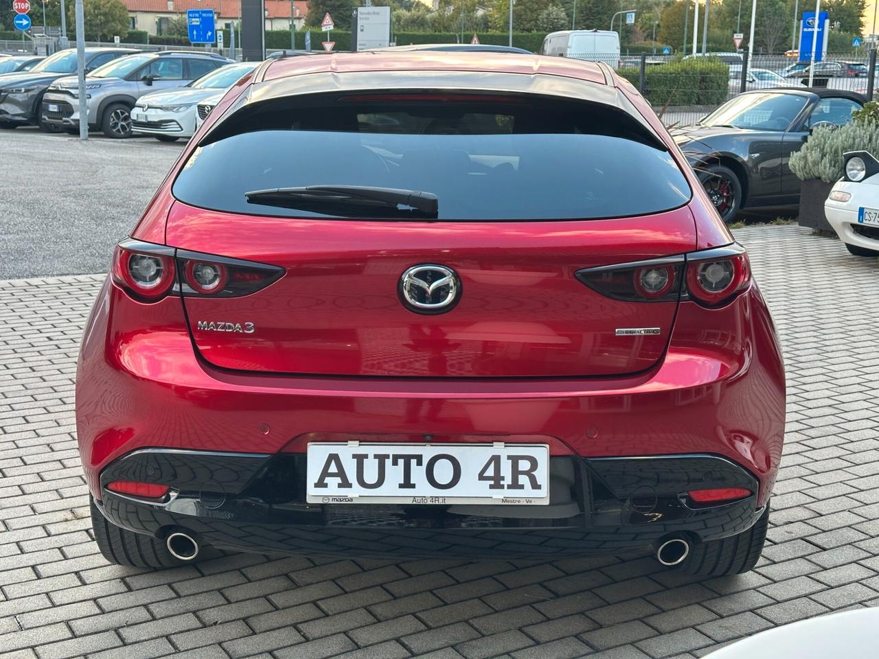 Mazda 3 Mazda3 2.0L e-Skyactiv-G M Hybrid Executive