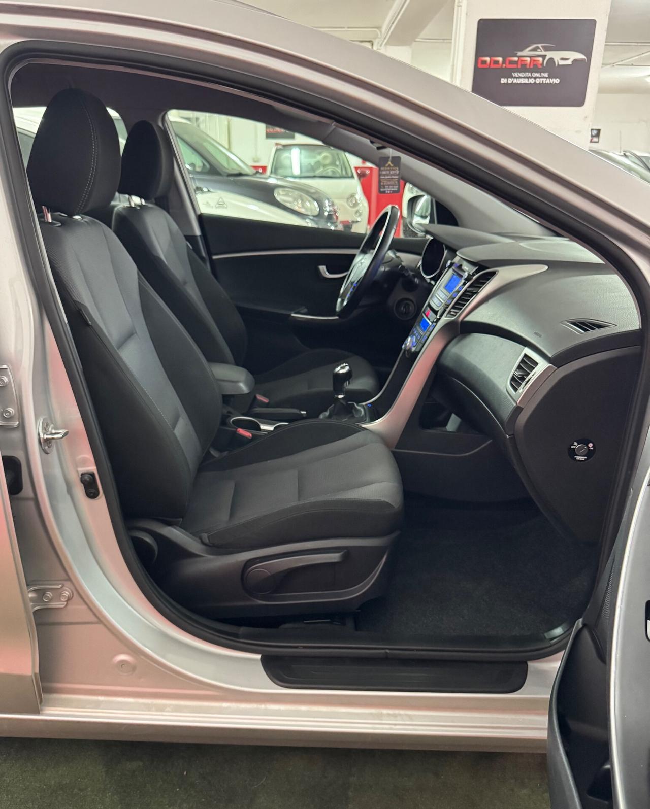 Hyundai i30 1.6 CRDi 5p. FULL LED 130000 Chilometri
