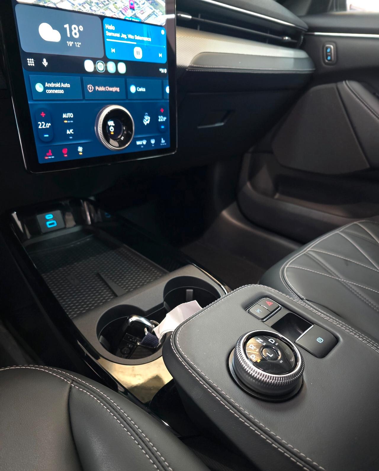 Ford Mustang Mach-E Elettrico Standard 269CV