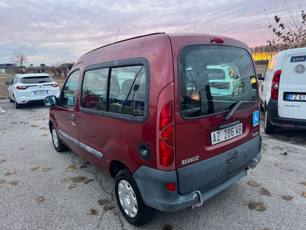 Renault Kangoo 1.4 cat RN DISABILI