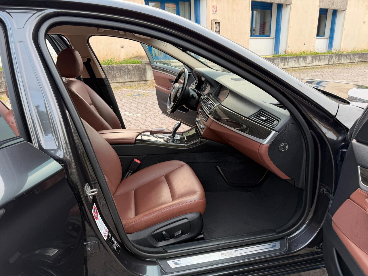 Bmw 530d xDrive Touring Luxury EURO6