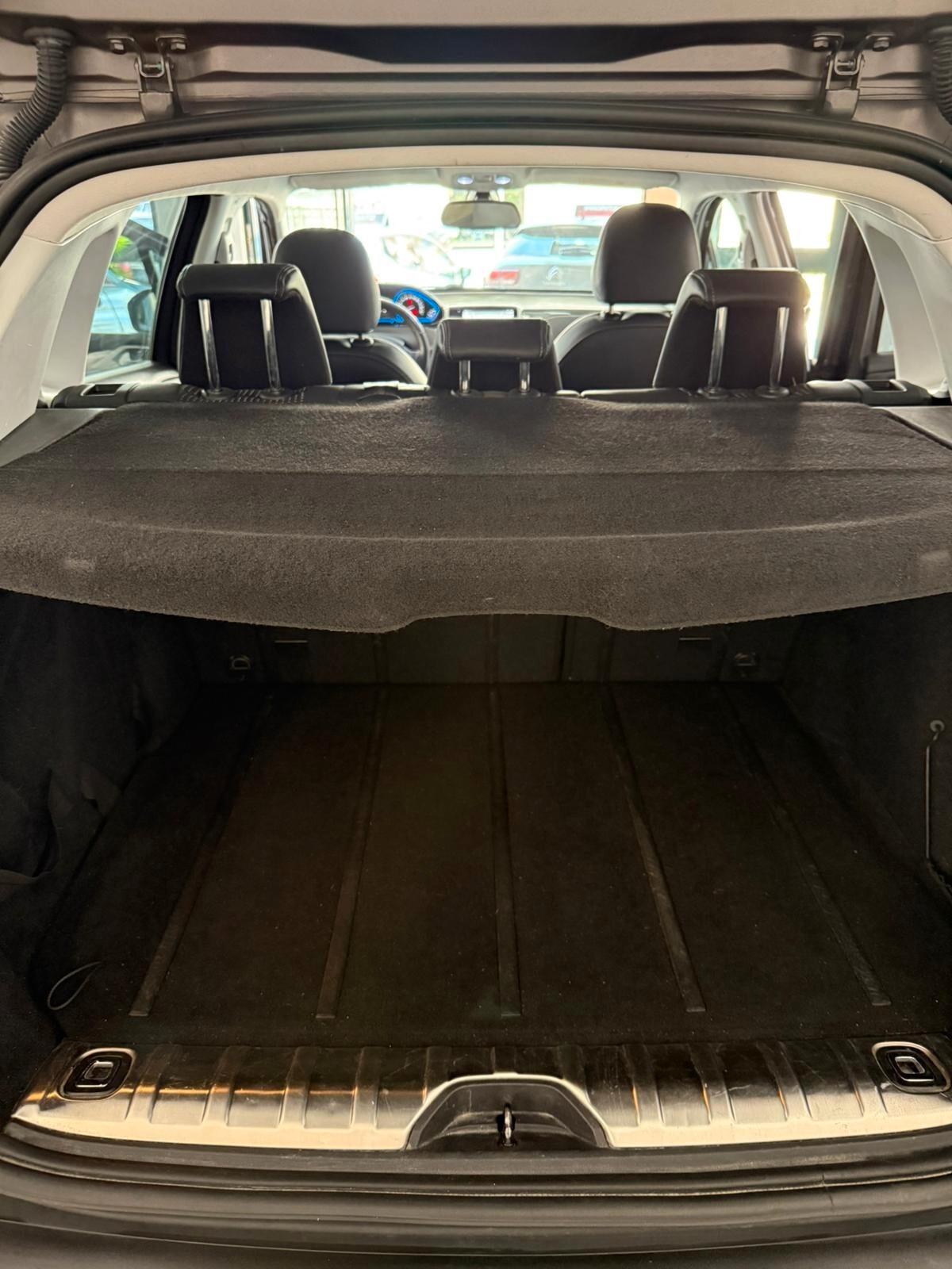 Peugeot 2008 PureTech 82 Allure