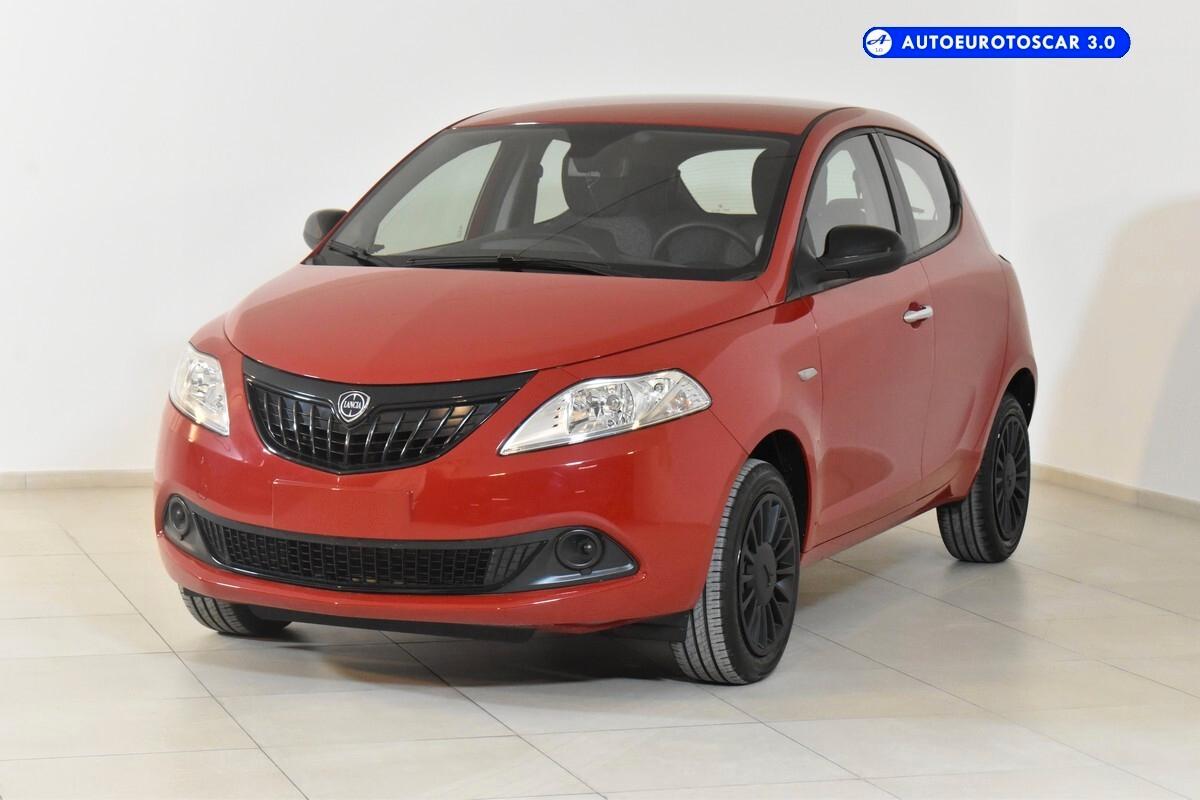 Lancia Ypsilon 1.0 FireFly 5 porte S&S Hybrid Silver