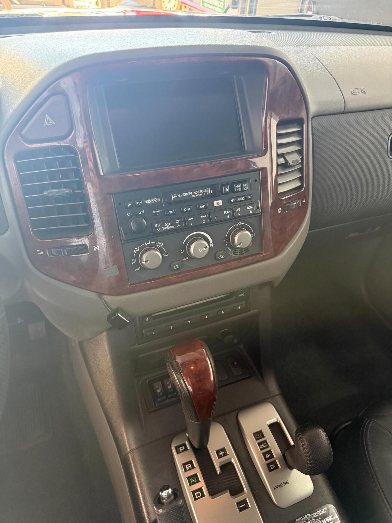 Mitsubishi Pajero 3.2 16V DI-D 3p. GLS2