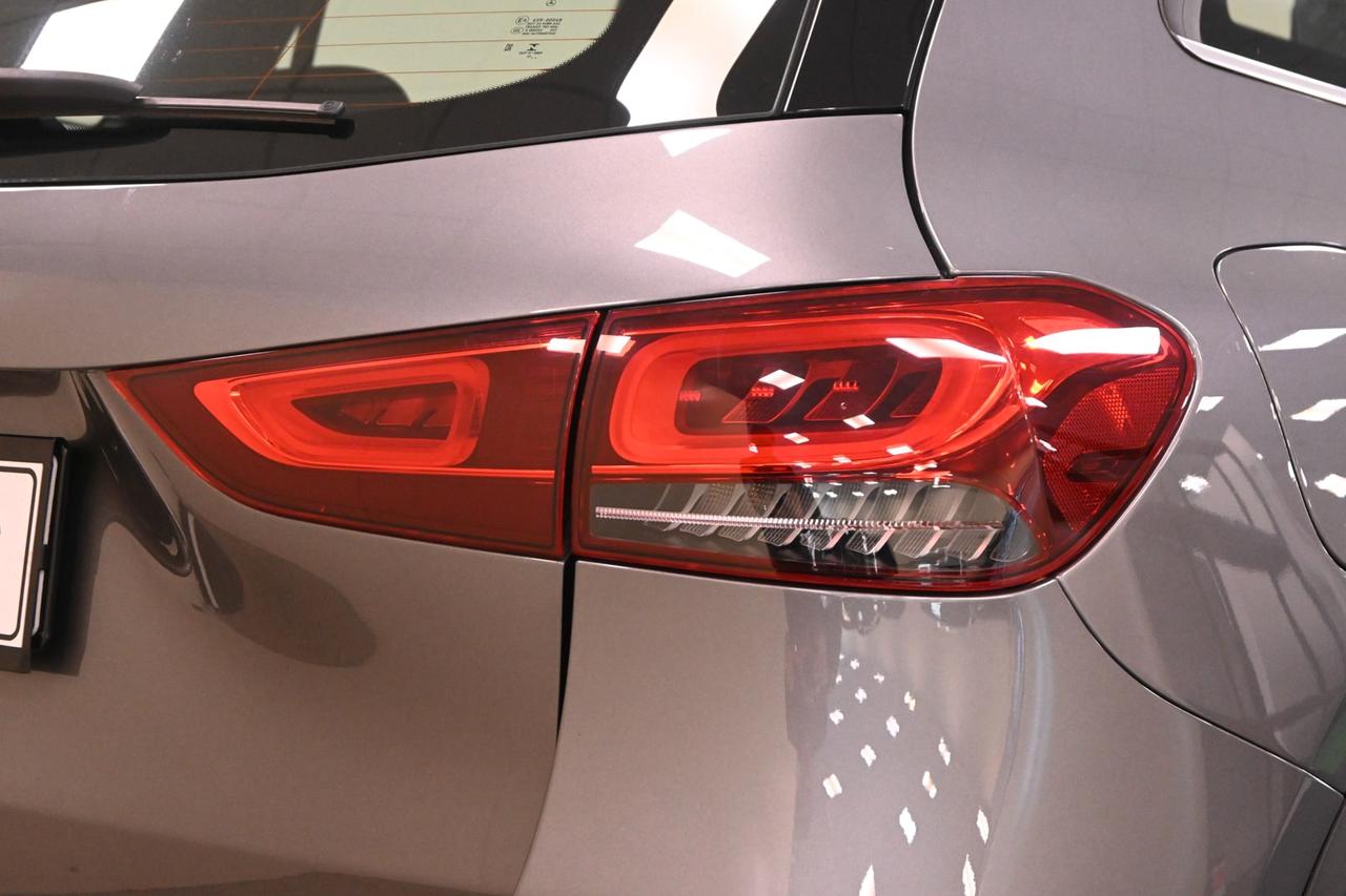 MERCEDES GLA (H247) GLA 250 e hybrid E...