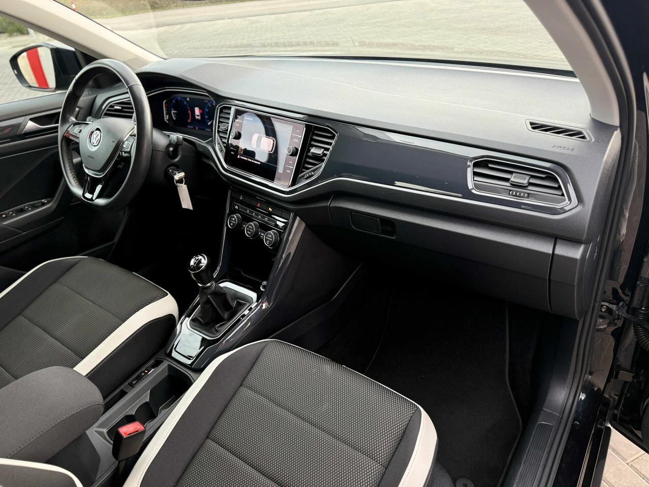 Volkswagen T-Roc 1.6 TDI SCR Advanced BELLA