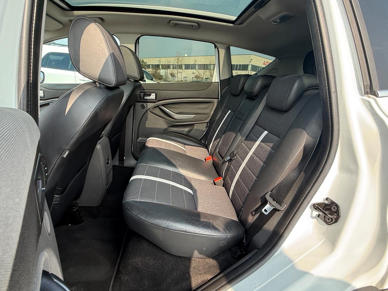 Ford Kuga 2.0 TDCi 136 CV 4WD Titanium DPF