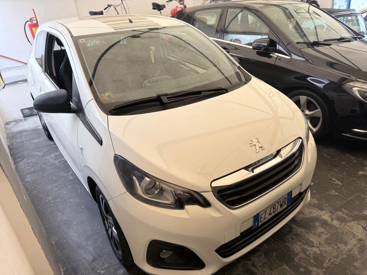 Peugeot 108 VTi 68 3 porte Allure