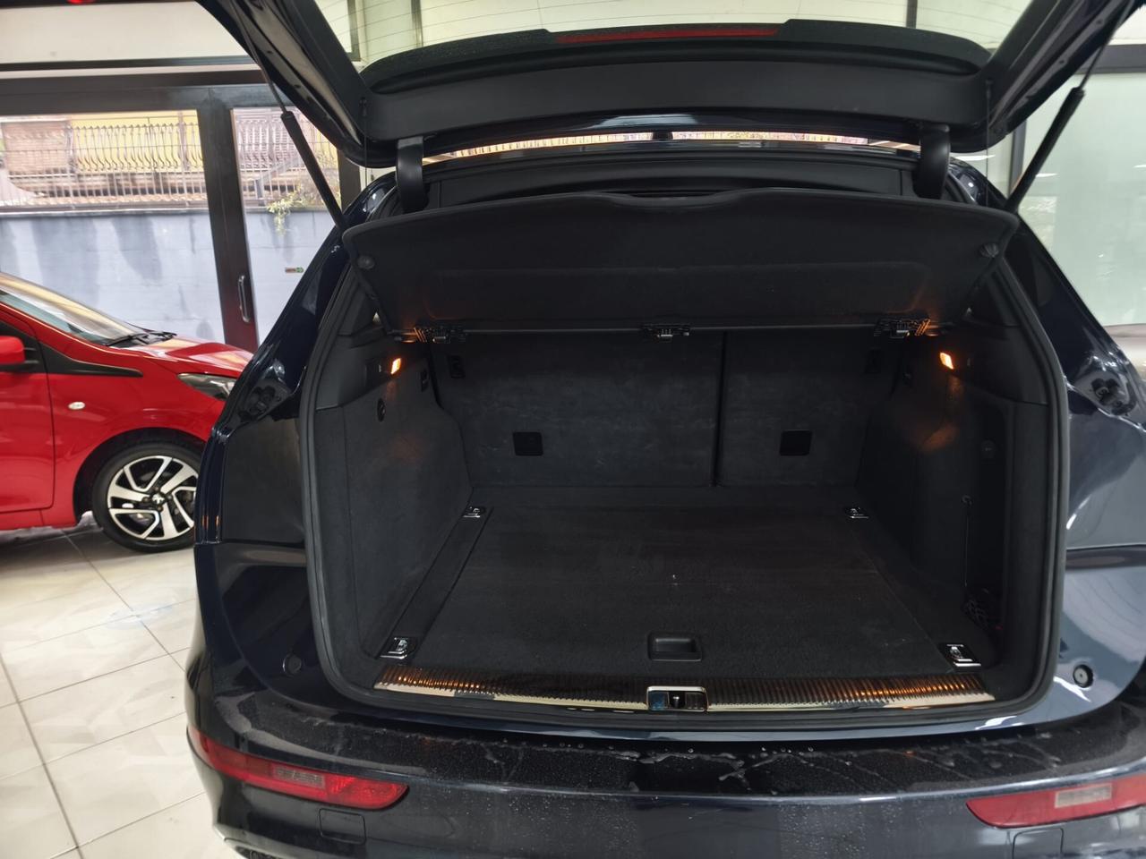 Audi Q5 2.0 TDI 177CV quattro S tronic LINE TETTO !!!