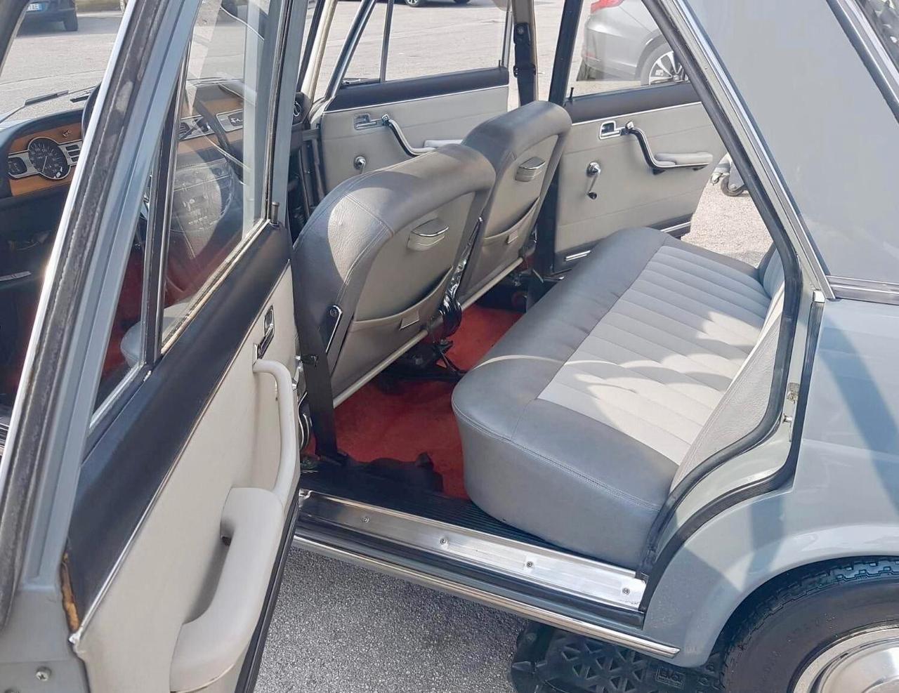 Lancia Flavia 200
