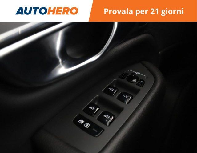 VOLVO XC90 B5 (d) AWD Geartronic 7 posti Momentum Pro