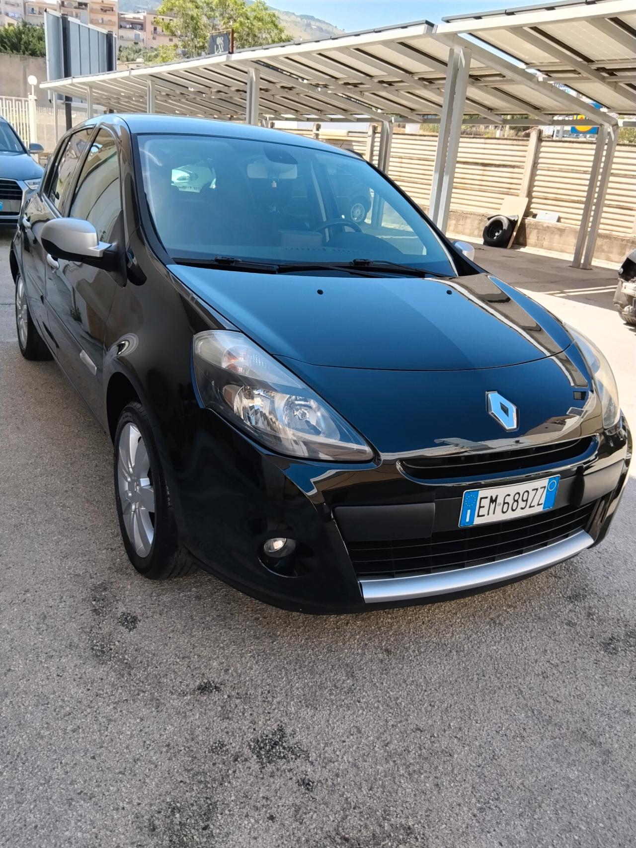 Renault Clio 1.2 16V 5 porte Dynamique