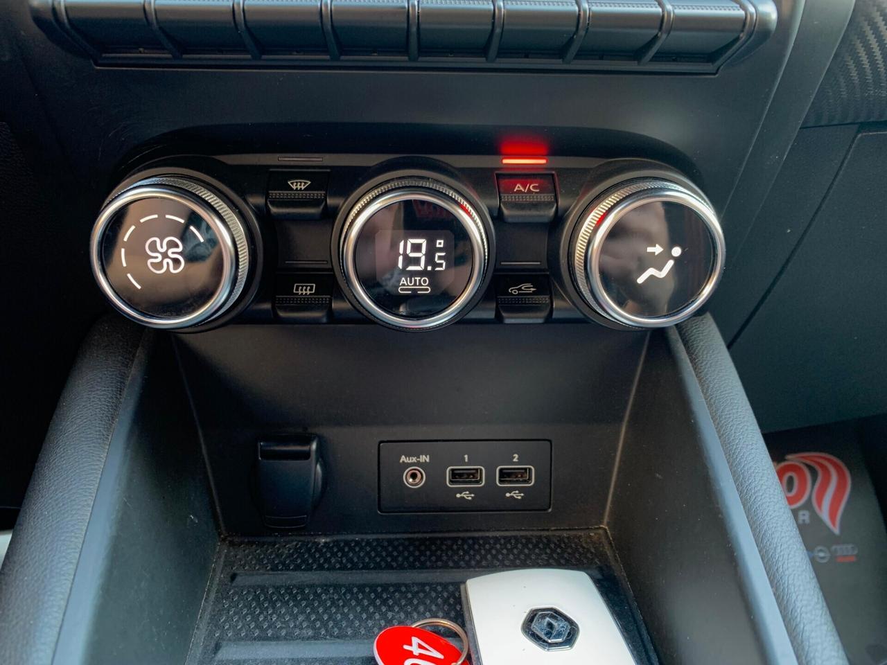 Renault Captur Full Hybrid E-Tech 94CV RS Line