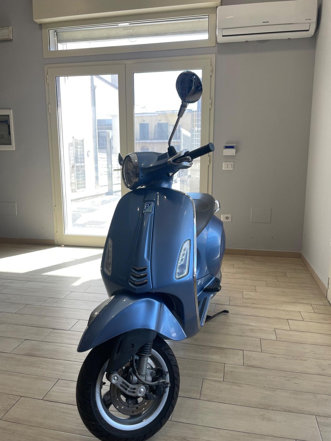 Piaggio Vespa 125 Primavera