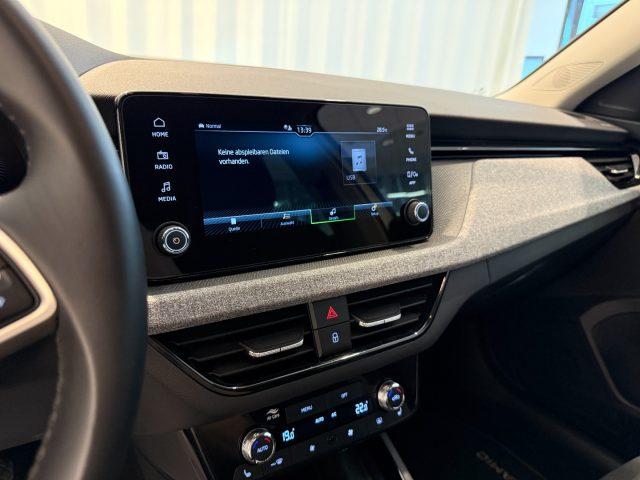 SKODA Kamiq 1.0 TSI Black Dots Camera LED DAB+ Keyless