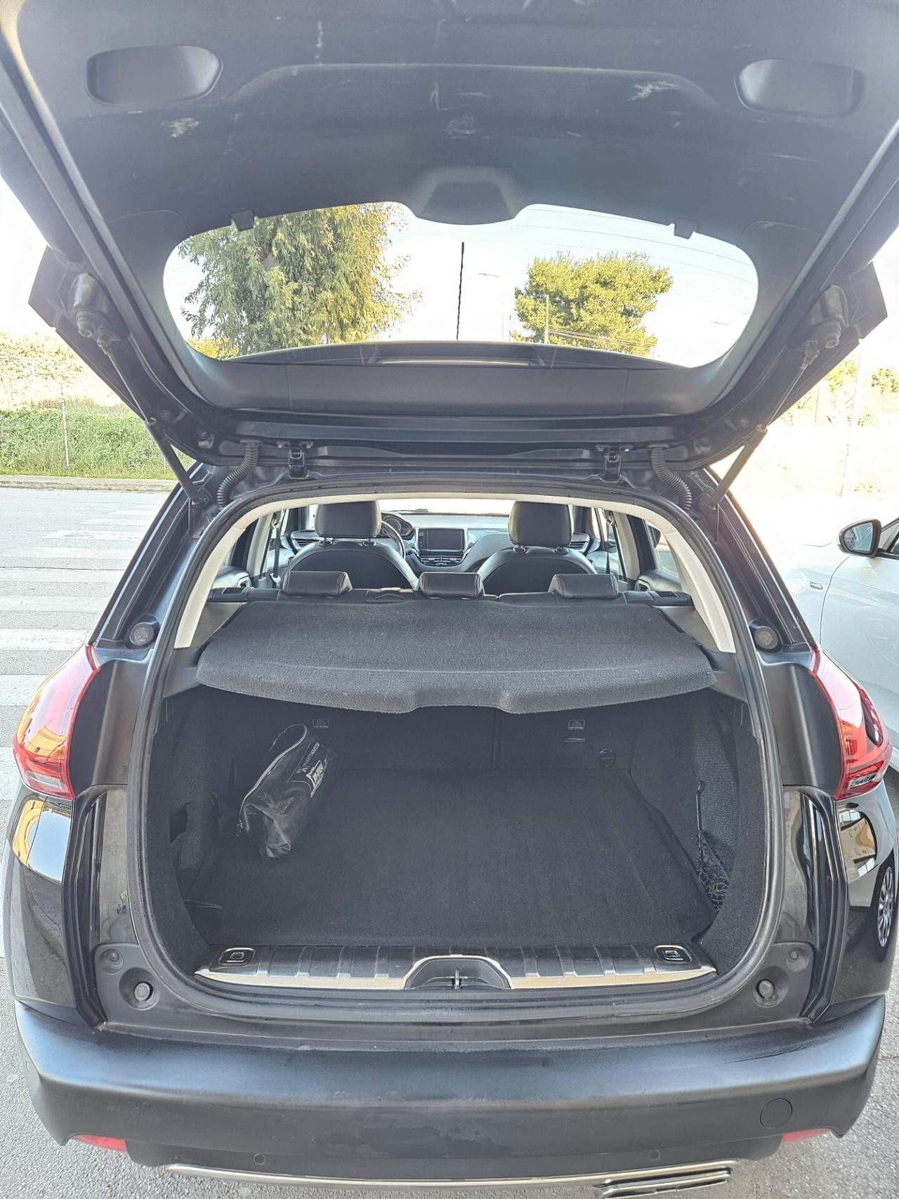 Peugeot 2008 GTline 1.6 bluehdi 120cv