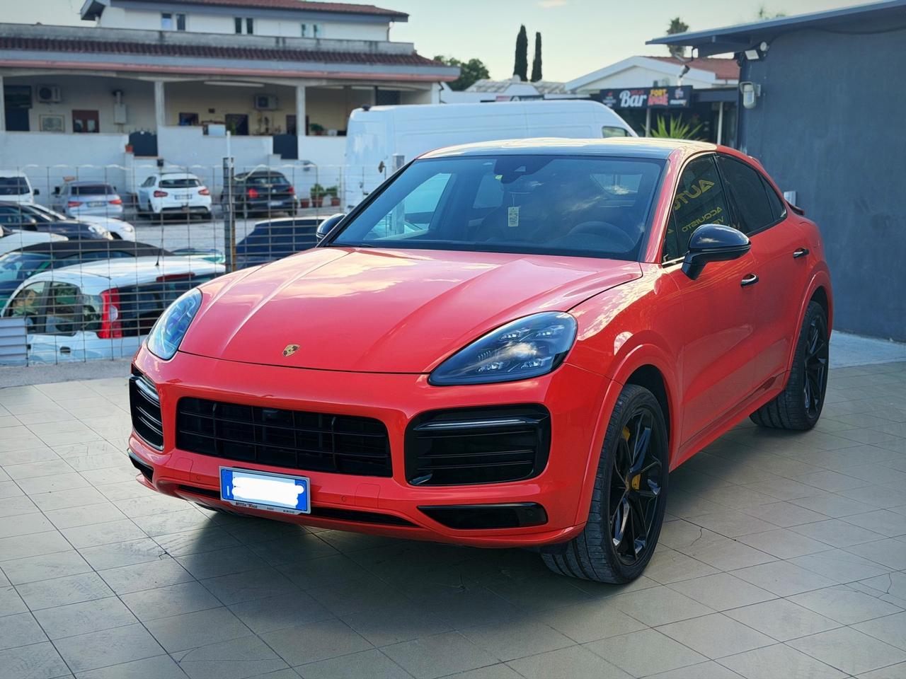 Porsche Cayenne Coupé 4.0 V8 Turbo S E-Hybrid 680 Cavalli