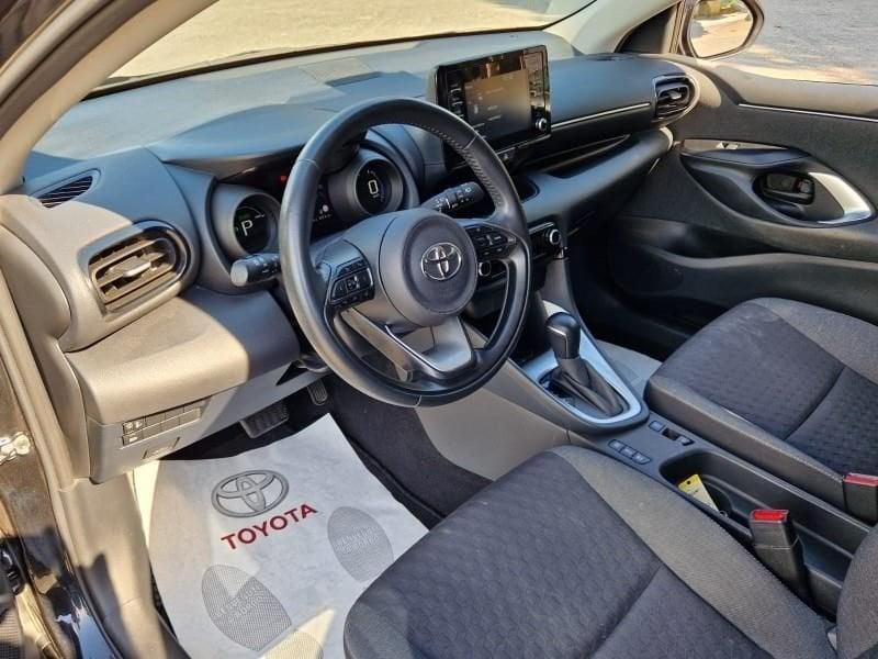 Toyota Yaris 4ª serie 1.5 Hybrid 5 porte Trend