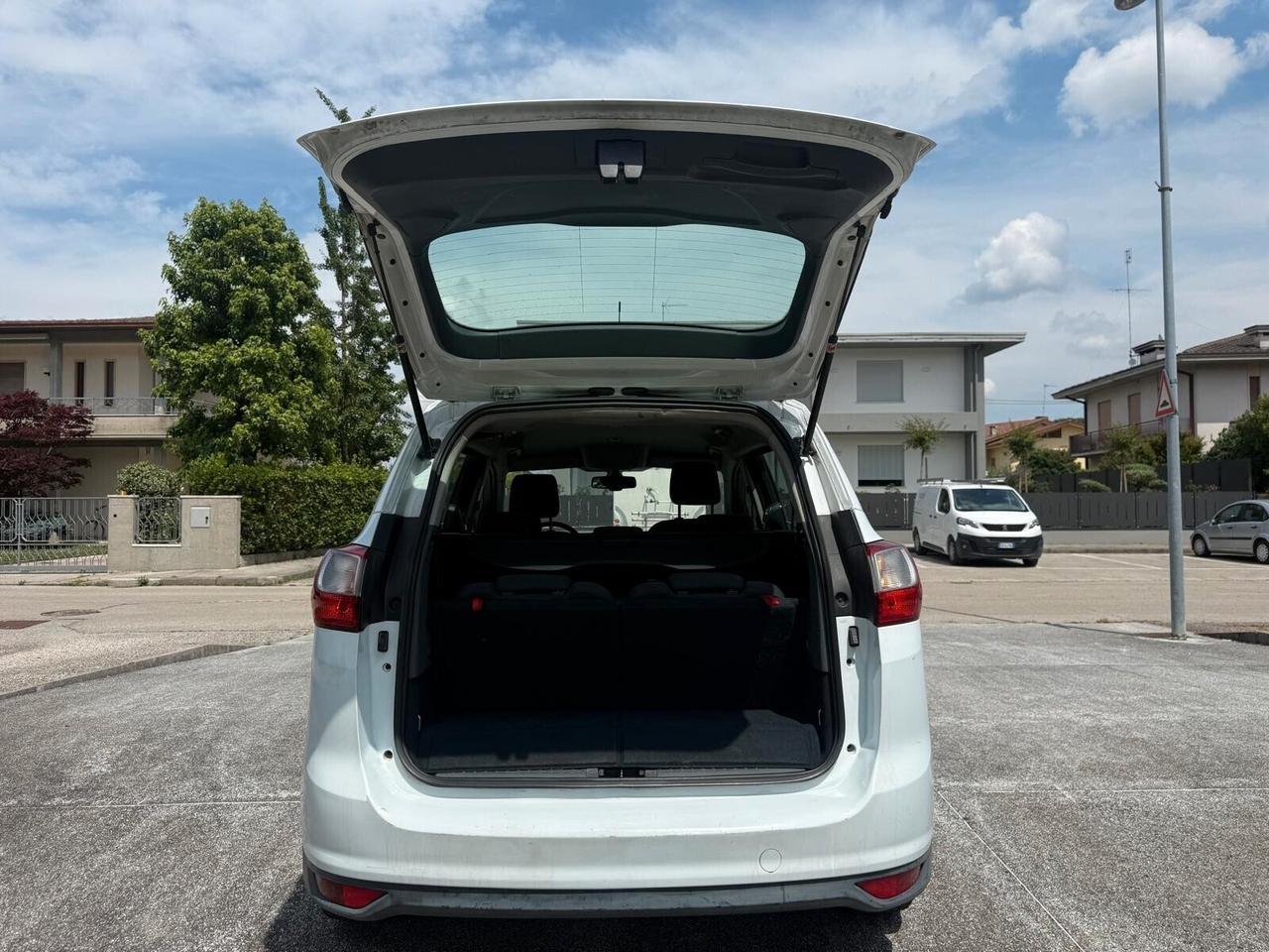 Ford C-Max 1.6 TDCi 115CV Titanium