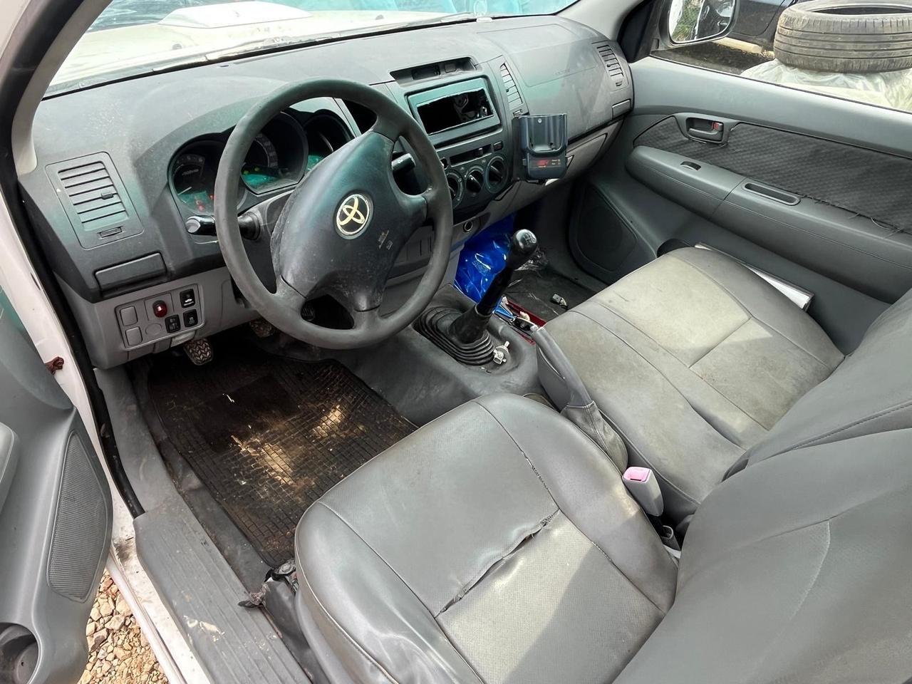 Toyota Hilux 2.5 D-4D 2WD 2p. Pick-up Active
