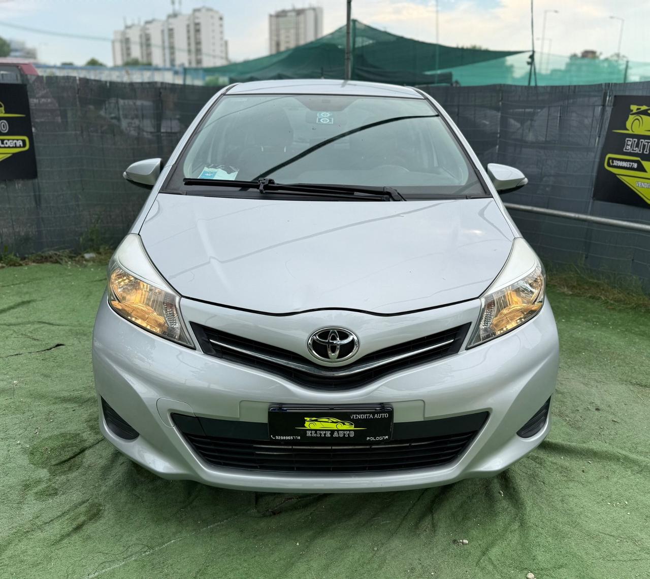 Toyota YARIS 1.0 BENZINA LOUNGE RETROCAMERA FULL