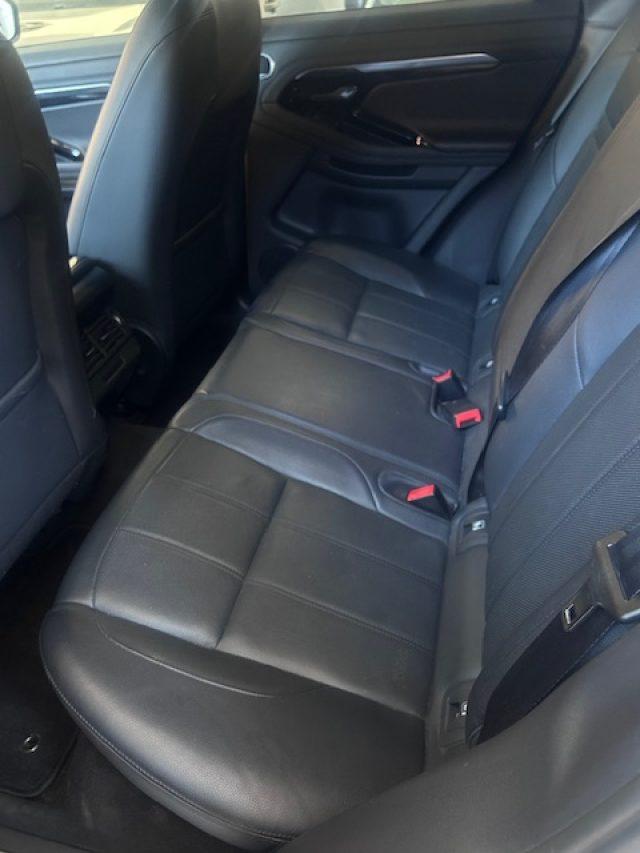 LAND ROVER Range Rover Evoque 2.0D I4 163 CV AWD Auto R-Dynamic SE