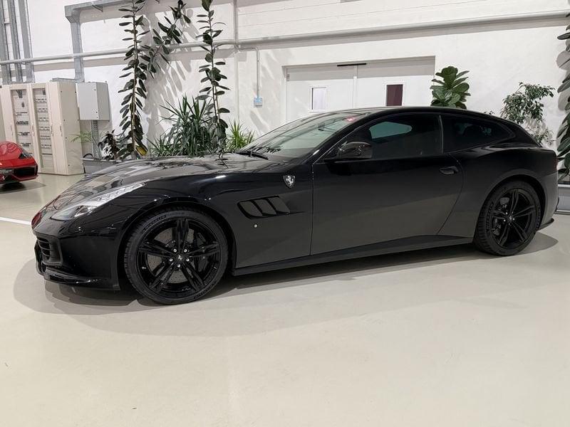 Ferrari GTC4Lusso GTC4Lusso - Sollevatore