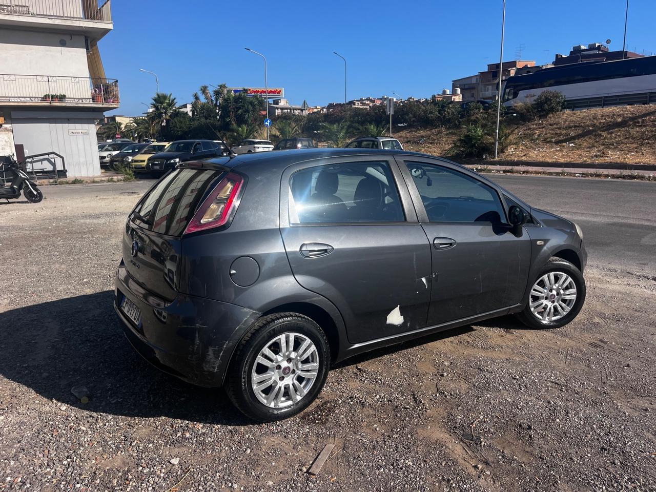 Fiat Grande Punto Easy 2013 1.2 benzina superaccessoriata