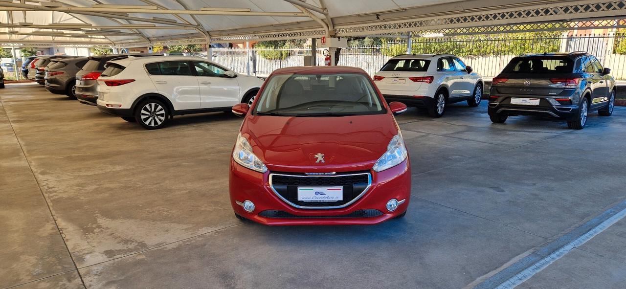 Peugeot 208 1.4 HDi 68cv 5 porte Allure