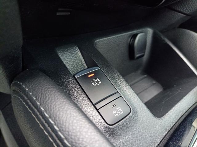 NISSAN Qashqai 1.6 dCi 2WD N-Connecta