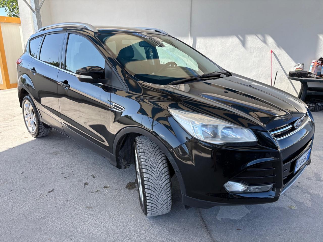 Ford Kuga 2.0 TDCI 140 CV 2WD Titanium GANCIO TRAINO