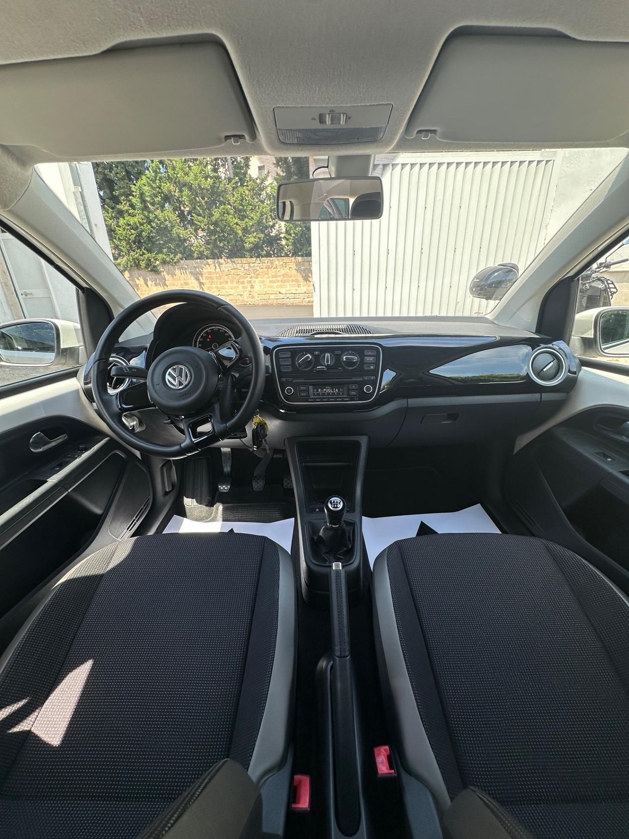 Volkswagen up! 1.0 75 CV 5p. high