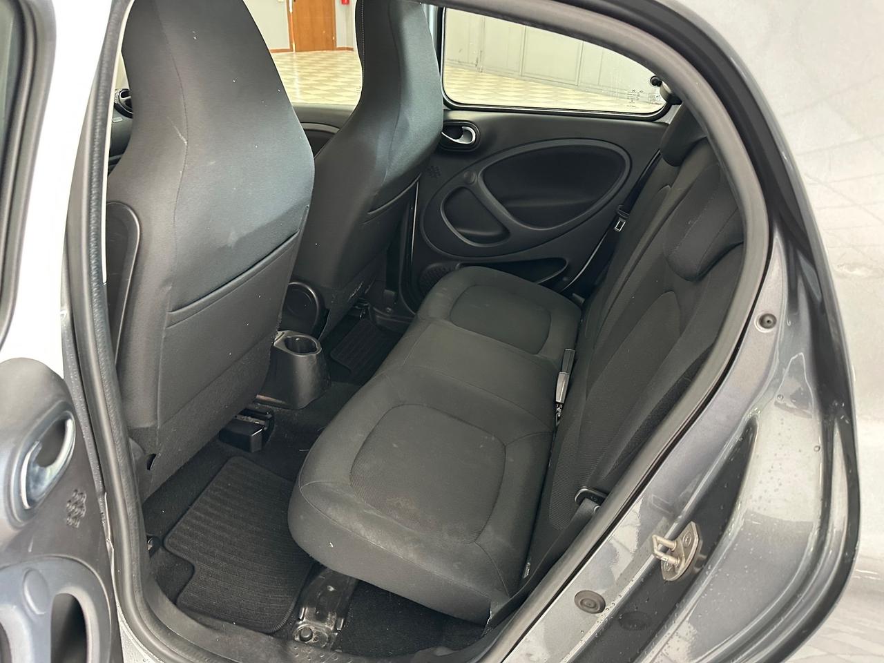 Smart ForFour 70 1.0 twinamic Brabus Style