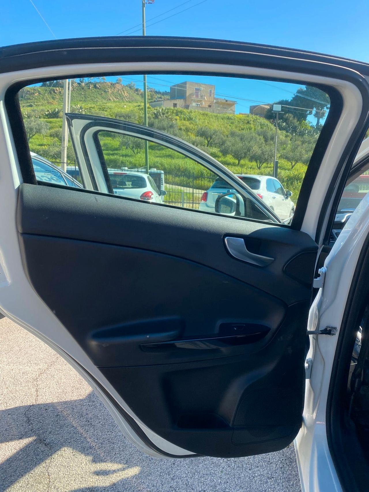 Alfa Romeo Giulietta 1.6 JTDm-2 105 CV Exclusive