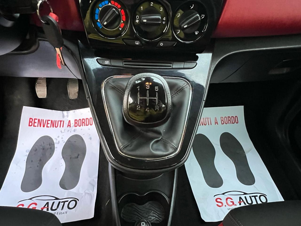 Lancia Ypsilon 1.3 MJT 16V 95 CV 5 porte S&S