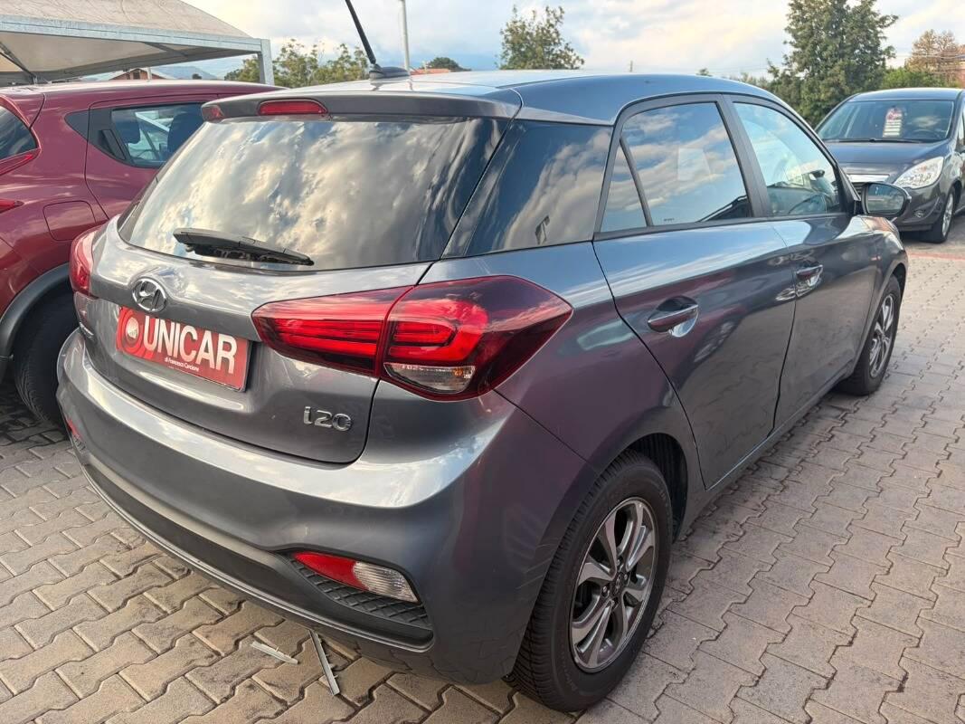 Hyundai i20 5 Porte 1.2 mpi Connectline 75cv 5p