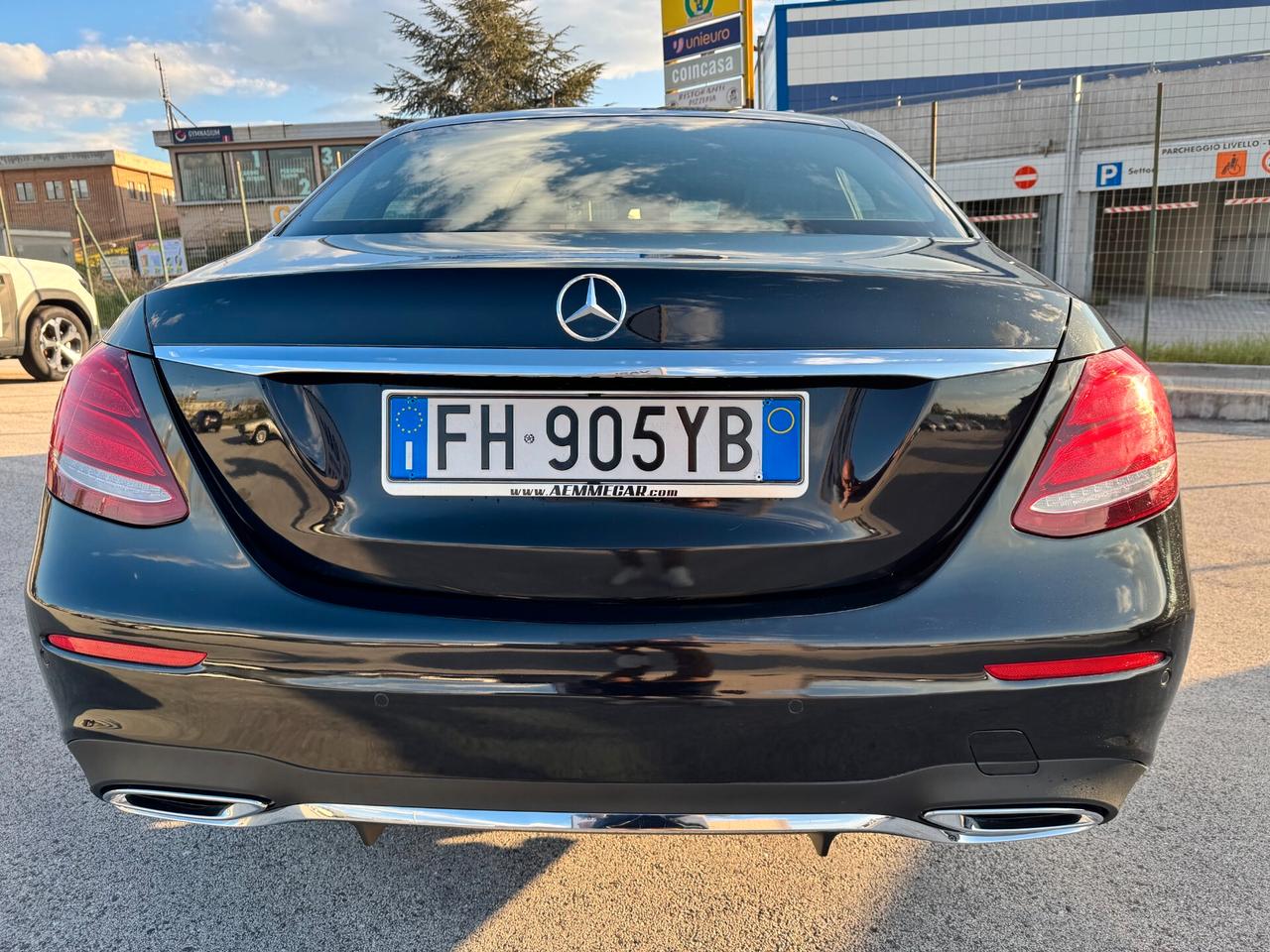Mercedes-benz E 220 d Auto Premium AMG