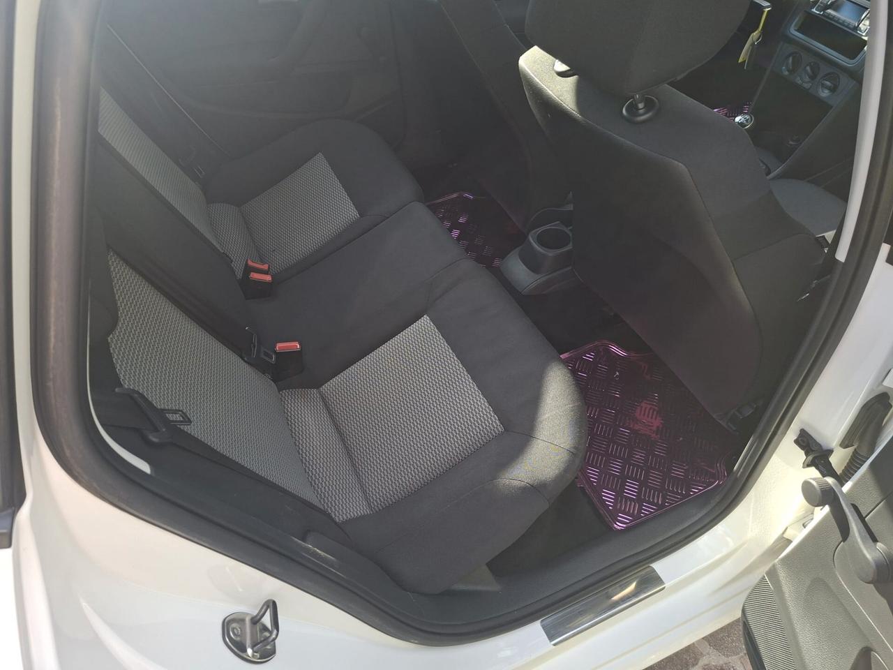 Volkswagen Polo 2013