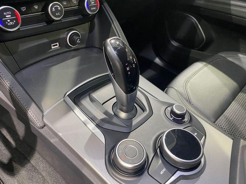 Alfa Romeo Stelvio 2.2 Turbodiesel 210 CV AT8 Q4 Executive Rif. Antonio