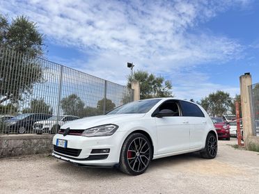 Volkswagen Golf 1.6 TDI SOFT TUNING-2015 CIELO STELLATO