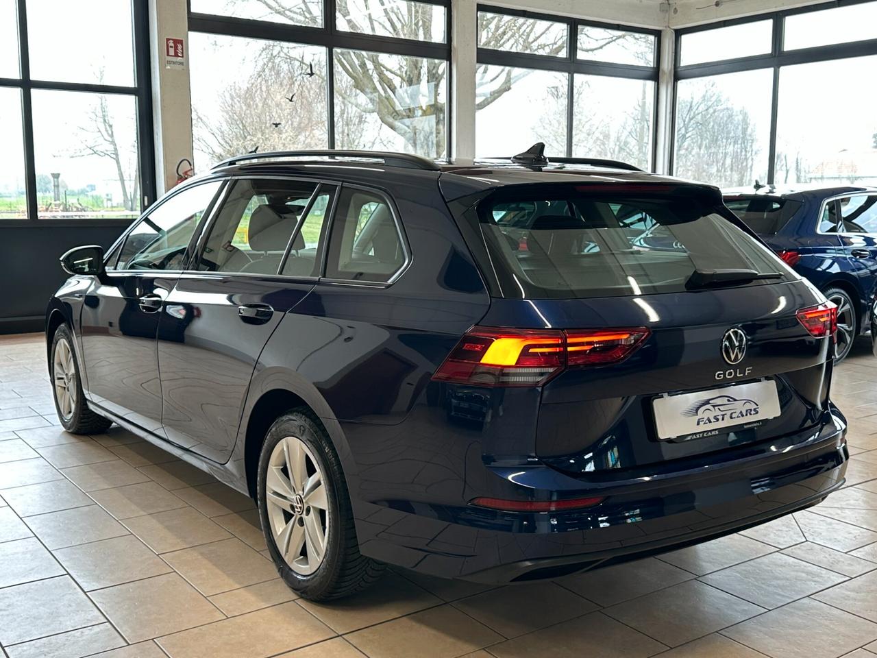 VOLKSWAGEN GOLF VARIANT 2.0 TDI LIFE 115CV *CARPLAY*LED*ACC*